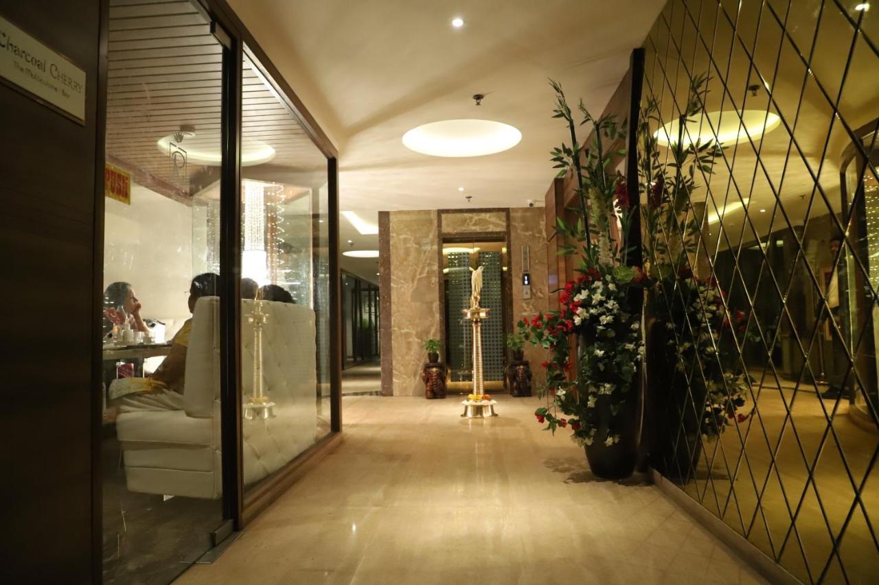 Hotel Reyansh Grand Boisar Exterior foto